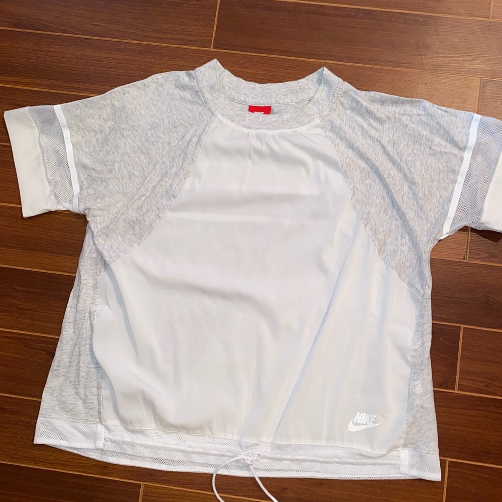 White Nike Top - Picture 7 of 7